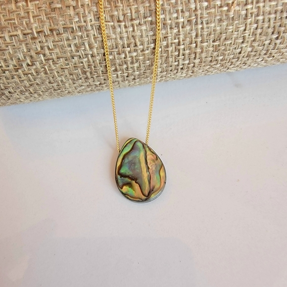 Abalone Shell Necklace Minimalist Crystal Gemstone floating - Picture 6 of 6